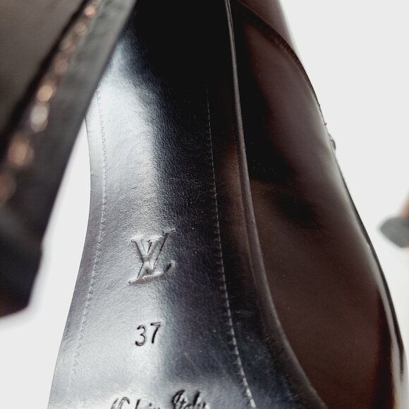 Louis Vuitton Runway Brown Leather Mary Jane Platform Pumps Size 37 / US 7 - Picture 15 of 16